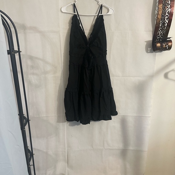 Black Dress with V Neck Ruffled Hem and Spaghetti Straps - Picture 7 of 7